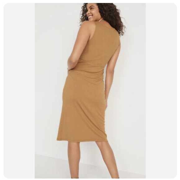 Dress - Picture 7 of 7